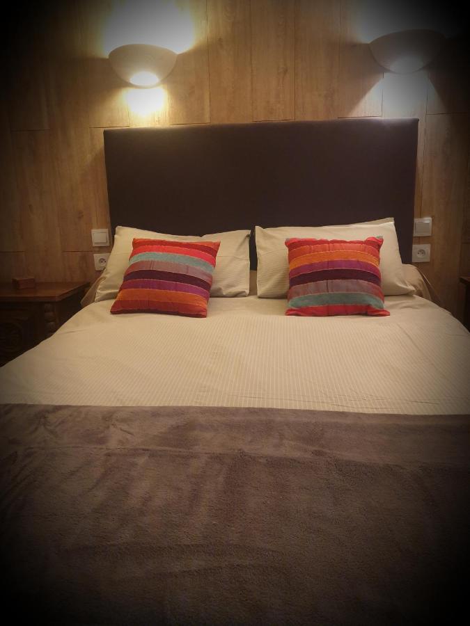 Mouli Del Riu Bed & Breakfast Saint-Pierre-dels-Forcats Exterior foto