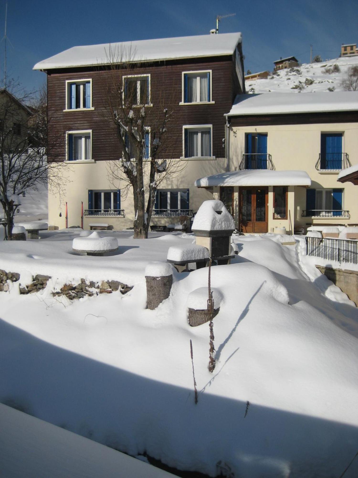 Mouli Del Riu Bed & Breakfast Saint-Pierre-dels-Forcats Exterior foto