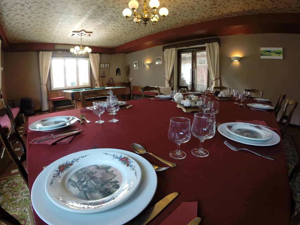Mouli Del Riu Bed & Breakfast Saint-Pierre-dels-Forcats Exterior foto